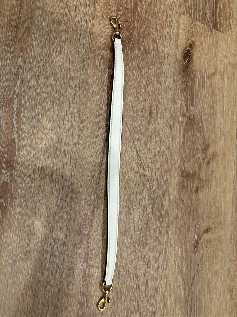 Coach leather straps….. - Picture 2 of 4
